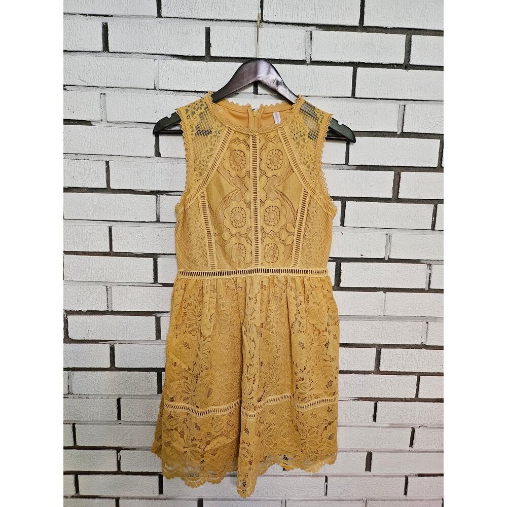 Xhilaration Lace Mustard Yellow Womens dress Size Small